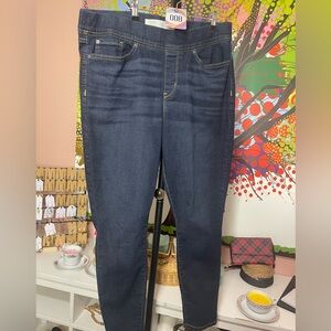 Levi's Dark Indigo Women's Skinny Jeans